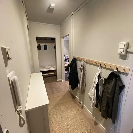 Sentral Og Moderne Appartement